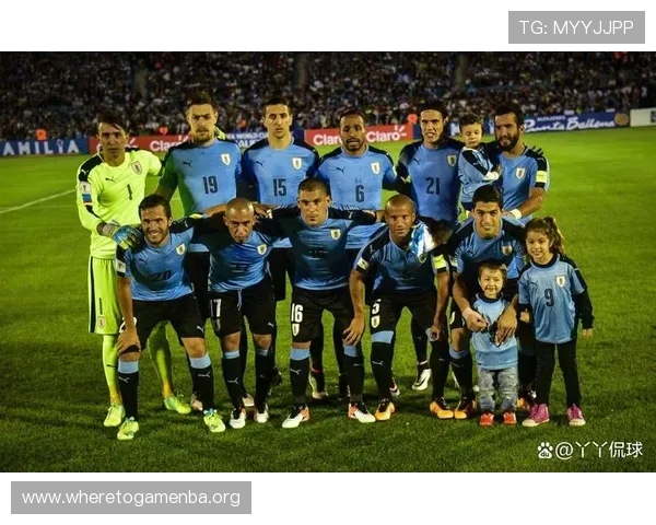 世界杯乌拉圭对阵佛得角比赛球员名单详细公布，助你全面了解两队核心阵容情况